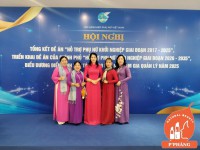 👑 P’PHĂNG – NỮ HOÀNG GẤC VIỆT NAM VINH DỰ NHẬN BẰNG KHEN TỪ HỘI LIÊN HIỆP PHỤ NỮ VIỆT NAM