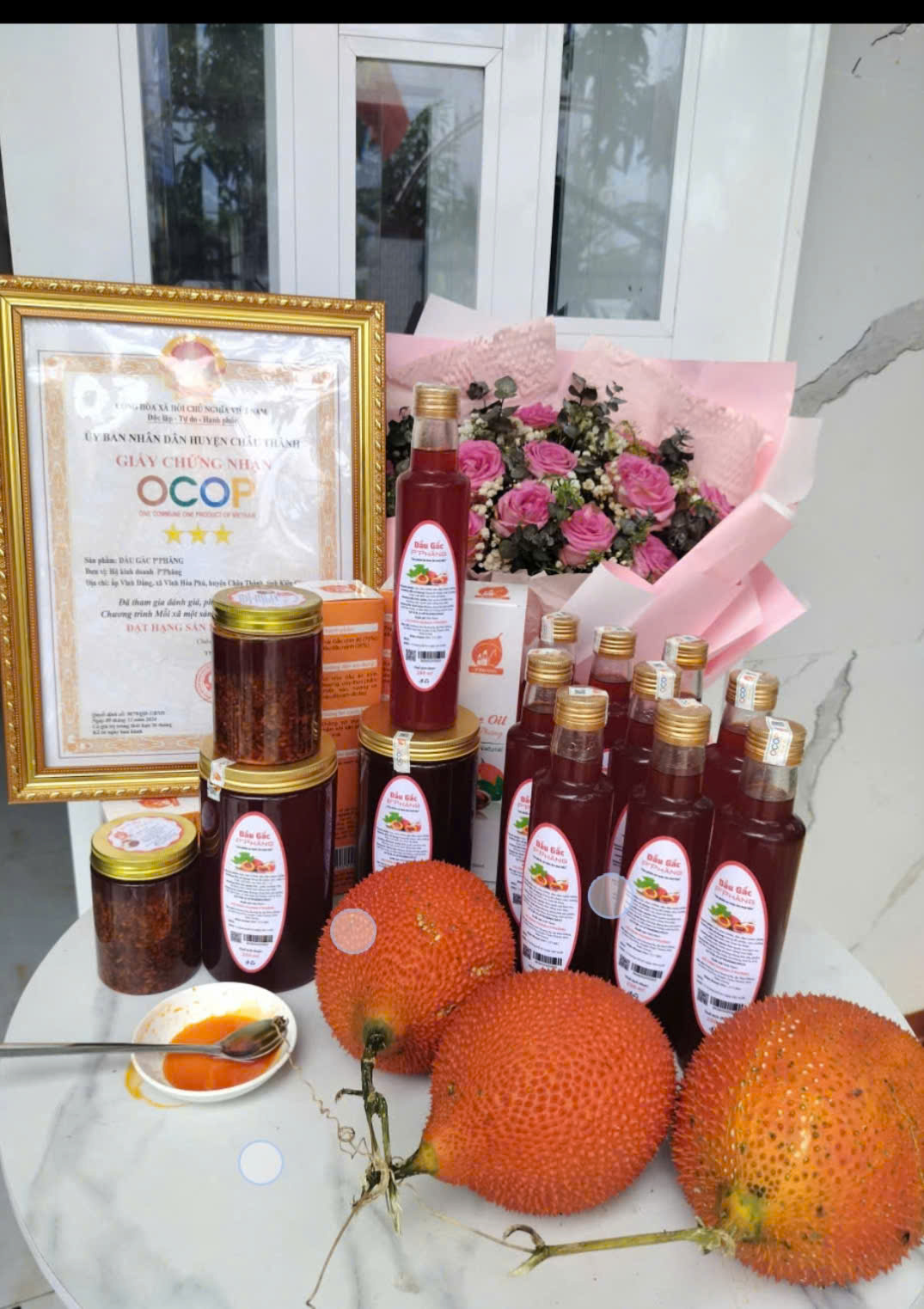 DẦU GẤC ĂN P’PHĂNG – “VÀNG ĐỎ” CHO SỨC KHỎE GIA ĐÌNH VIỆT