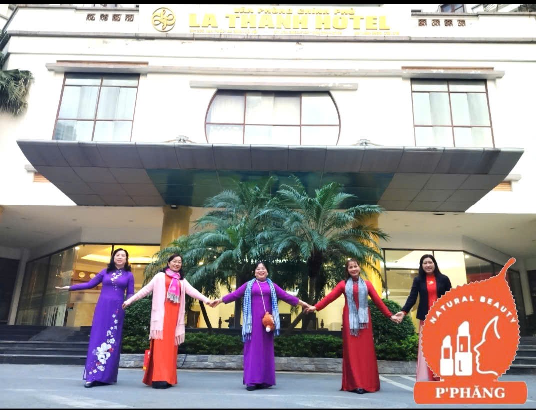 NHIỀU CHỊ EM Ở CÁC TỈNH THÀNH KHÁC NHAU